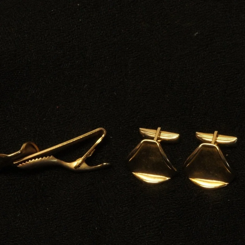 Vintage‎ Gold Tone Tie Bar & Cufflinks Set Abstract Modernist Mid Century